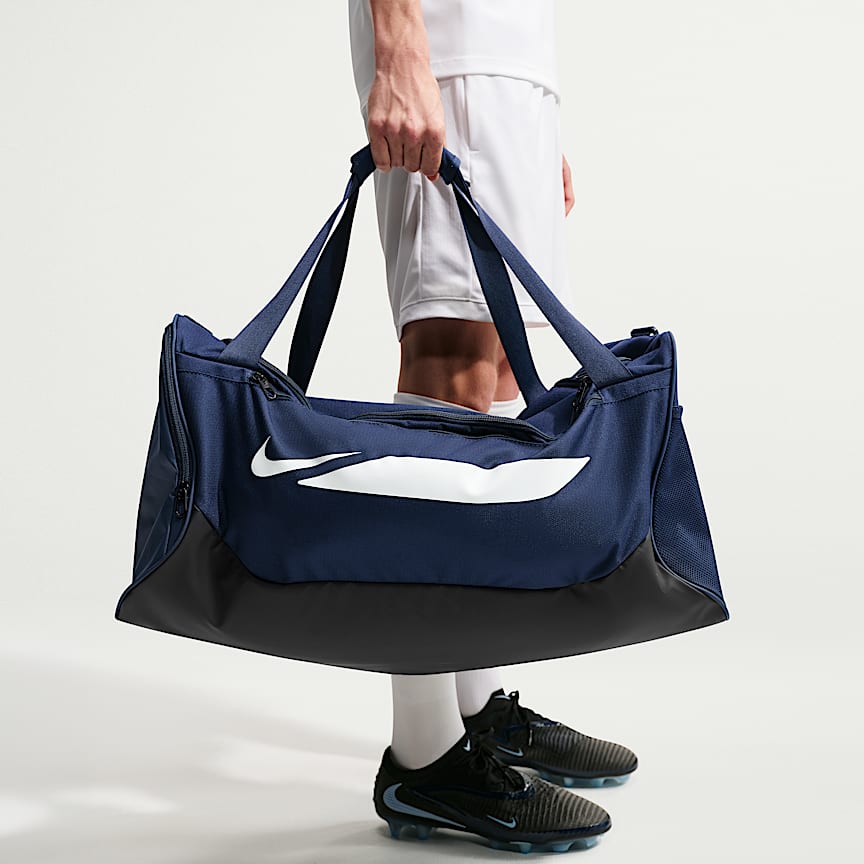 Nike Academy Team Football Duffel Bag (Medium, 60L). Nike VN